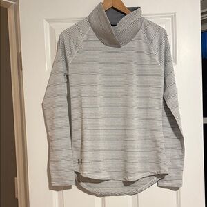 Under Armour Gray Striped Women's Top